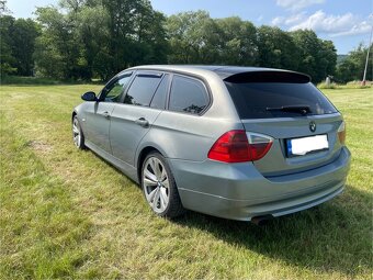 BMW e91 318d - 3