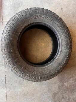 Celoročne pneu toyo open 275/70r18 - 3