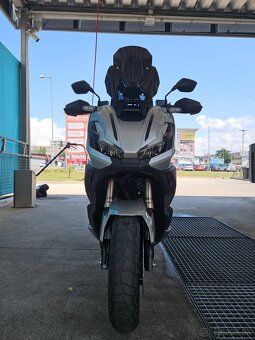 Honda ADV 350 - 3