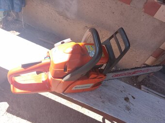 Predám Husqvarna 236 - 3