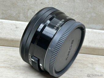 Sony E 16-50 mm f/3.5-5.6 OSS - 3