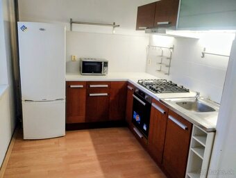 3 izbový byt na Jazmínovej ulici, Sídlisko Terasa. - 3