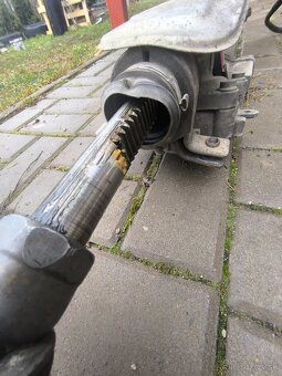 Elektrické servoriadenie - 3