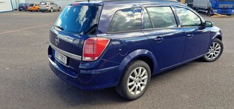 Opel Astra H 1.6i 16V kombi - 3