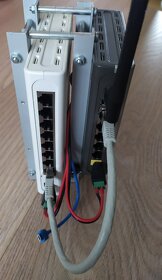Router a switch D-Link - 3