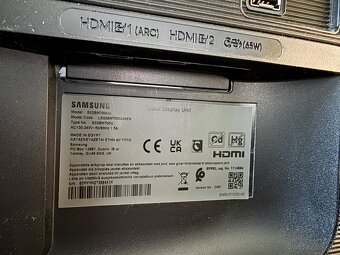 Samsung Smart M7 monitor - 3