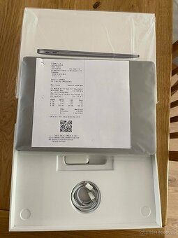 MacBook Air 13” 2020, 8GB RAM, 500GB SSD - 3