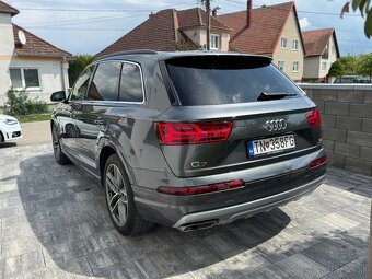 Audi Q7 S-line - 3