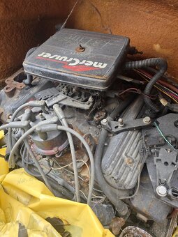 Motorový čln 4.3i mercruiser - 3