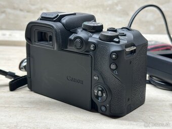 Canon EOS R10 - 3