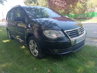 Vw Touran 1.9tdi 7miestne - 3