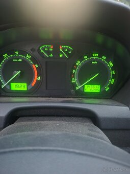 Predám SKODA FABIA 1.4 benzín, r.v.2005 - 3