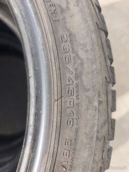 Goodyear 235/45 R18 Zimné pneu, 3 kusy - 3