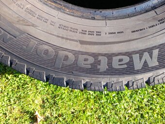 225/75 r16C zimne pneumatiky 2 kusy - 3