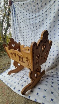 Drevená ľudová kolíska mini - 3