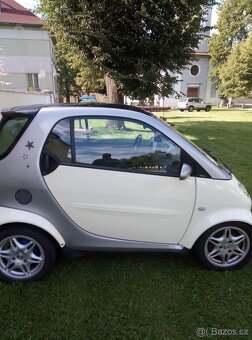 Smart Fortwo 0.7i turbo 45kw rok 9/2005 Sunray Panorama - 3