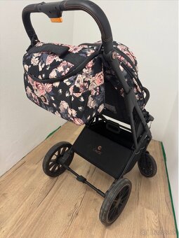 Kočiar CAVOE AXO STYLE s príslušenstvom - 3