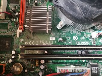 PC Acer Veriton. 250 GB. Windows 7 PRO. - 3