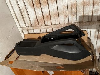 Stredový panel, tunel golf 5 combi 2009 diely - 3