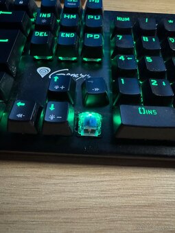 Predám hernú klávesnicu - 3