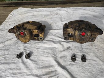 Predne brzdové strmene Honda Accord 6.G - 3