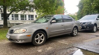 Nissan Maxima QX - 3