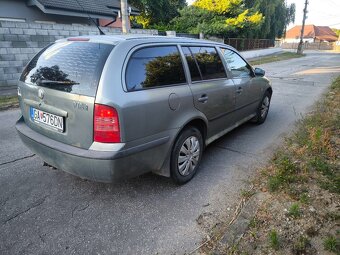 Škoda Octavia Combi - 3