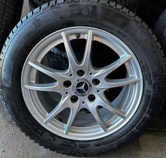 5x112 R16 6,5J ET49 Mercedes Benz + 205/55 R16 zimné - 3
