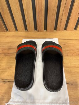 GUCCI pánske šľapky - 3