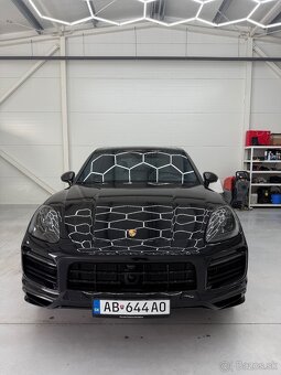 Predám Porsche Cayenne GTS - 3