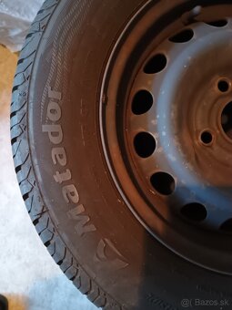 Predám dve takmer nové sady pneumatík 175/70 R13 82T - 3