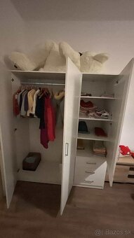 Šatníková skriňa - 3