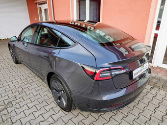 Tesla Model 3 2021 Standard Range Plus 239 kW - 3