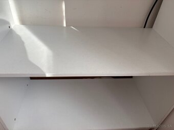 Polička na hračky - 3