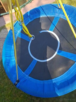 Detská hojdačka. - 3