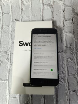 Apple Iphone SE 2020 128GB - 3