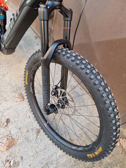 Giant trance e+3 pro 800wh +500wh - 3