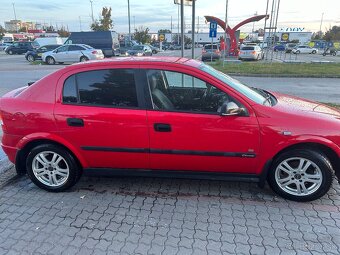 Predam Opel astra 1.4 benzin - 3