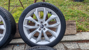 5x100 R18 --- ÓSKODA KAMIQ - 3