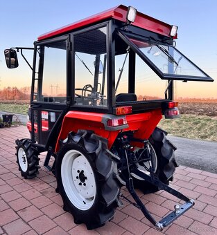 KUBOTA GL 23 Diesel motor 3 válec, 23HP - 3