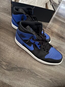 Air Jordan 1 Mid "Black Hyper Royal" - 3