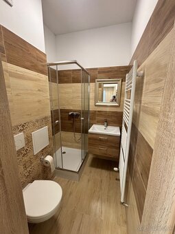 1.izbový byt Hlohovec s vlastným parkoviskom - 3