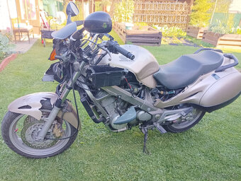 Honda NT 650V Deauville - 3