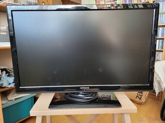 Monitor /TV Hitachi 22" - 3