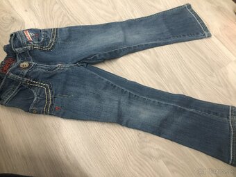 Set rifle, tepláky a tričká s dlhým rukávom Predám set pre d - 3