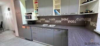 SLOVREAL - Predaj rodinného domu - Handlová - 3