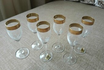 Krásne poháre na stopke - 40ml - 3