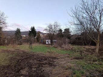 Predaj pozemok 9 árov Nitra Zobor - 3