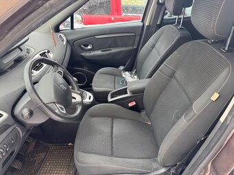 Renault Mégane Scénic - 3