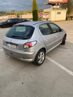 Peugeot 206 - 3